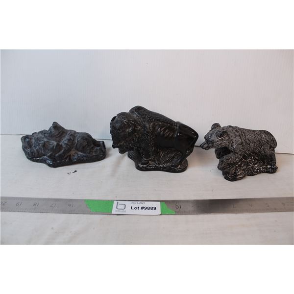 Stone carvings; wild life