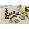 Image 2 : Assorted Small Ornaments