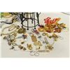 Image 3 : Assorted Jewellery & Necklace Stand