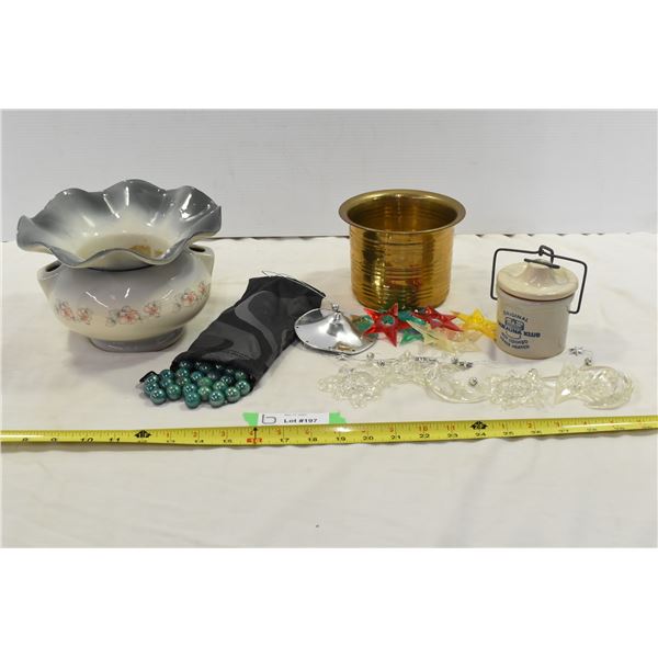 Ceramic & Metal Pots, Marbles & Hanging Decoration