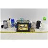 Image 1 : Assorted Lot w/ Plastic Cups, Water Bottles & Picture Frame