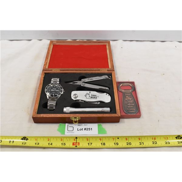 Tool Worx Kit & Mickey Mouse Bottle Opener