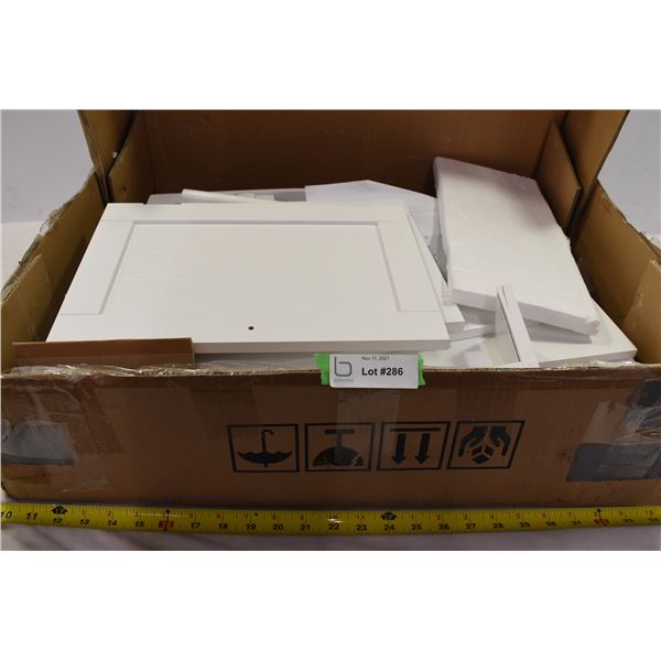 White Under-Sink Cabinet – Damaged Warehouse Return