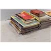 Image 2 : Lot of Assorted Books & Magazines