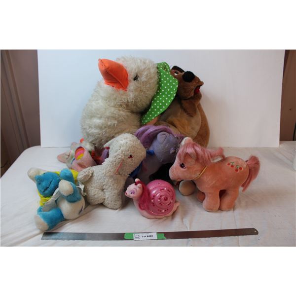 Lot of stuffed animals