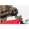 Image 2 : Dog clothes, camo jacket (med), New Browning leashes/collars, dog toys