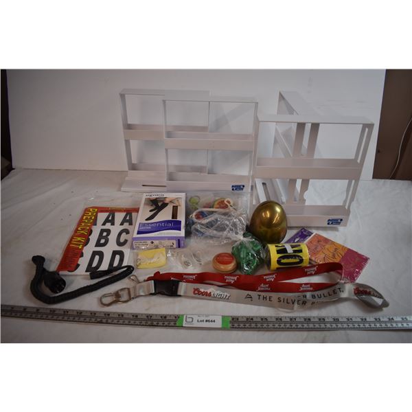 Small Swivelling Spice Storage Racks With Misc, support stockings, brass egg bank, misc