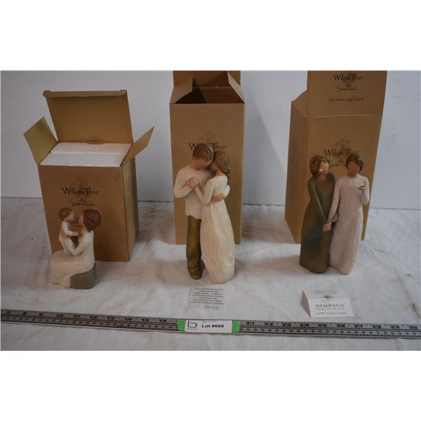 (3) Willowtree Figurines in box