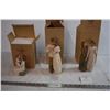 Image 1 : (3) Willowtree Figurines in box