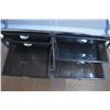 Image 3 : Plastic and Metal Drawer Rack (23" W x 15" D x 29" T)
