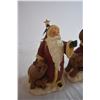 Image 2 : (2) Santa Figures