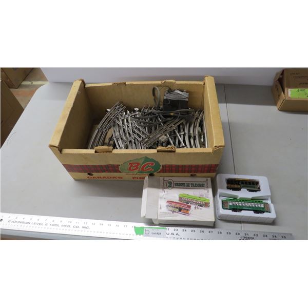 lionel power pack + tracks + wagon detramway