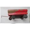 Image 3 : Ertl J.D spreader (in box) + massey ferguson trailer