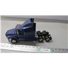 Image 1 : Ford Semi plastic model - 13.5" long