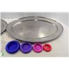 Image 3 : Metal Serving Trays w/ Kitchen Items(tupperware)