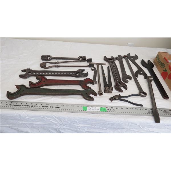 vintage wrenches - MH + others