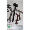 Image 4 : vintage wrenches - perfect screw jack wrench + others