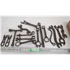 Image 1 : vintage wrenches - IH Riveride + others