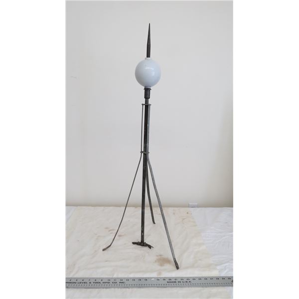 Lightning rod with globe (no spacers) 41" tall