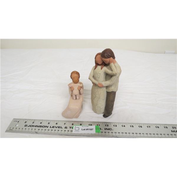 2X The Money - willow tree 2001 wood carvings