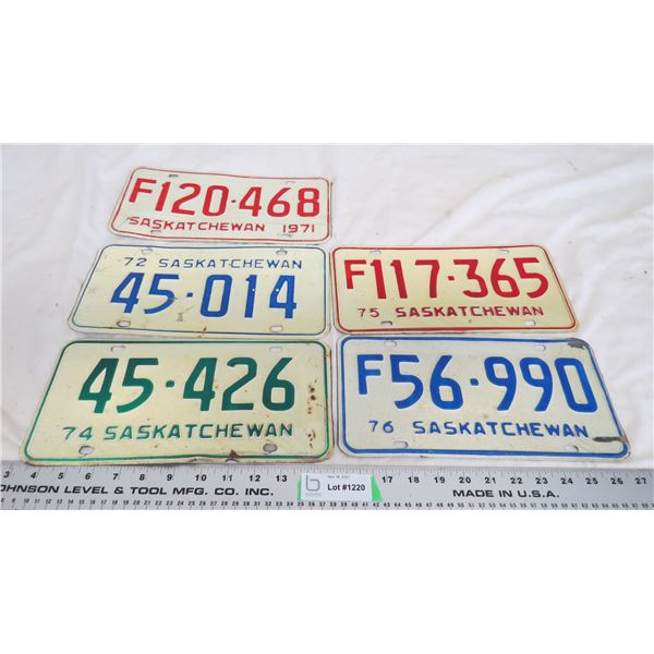 (5) 1970's Sask License Plate