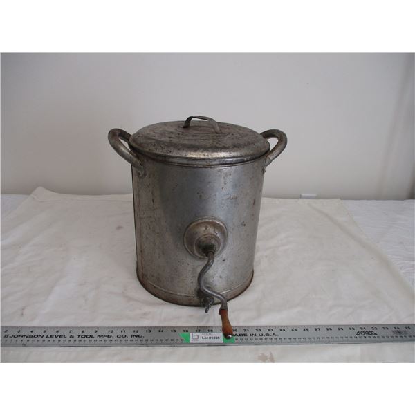 GSW metal butter churn
