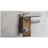 Image 2 : Yale Door Hardware (with keys)