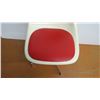 Image 3 : Retro fiberglass chair