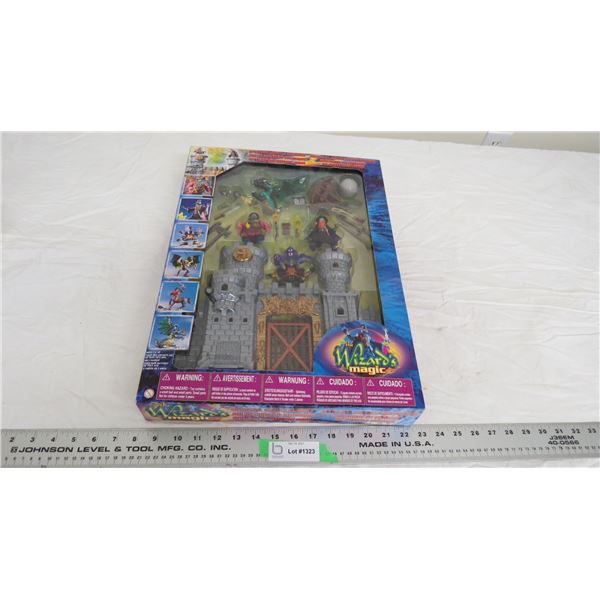 wizards magic mystical castle playset(NIB)