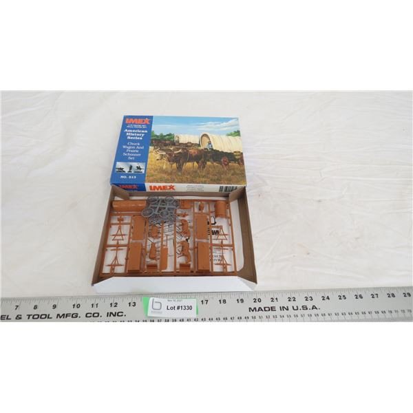 Imex 1:72 model chuck wagon prairie schooner set