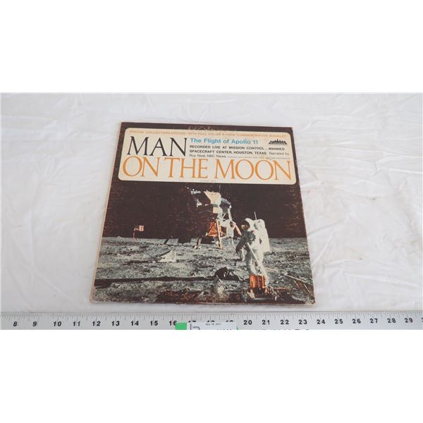 man on the moon the flight of apollo 11 record (has scratches)