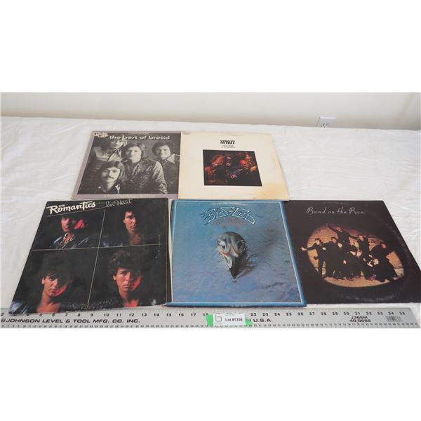 5 miscellaneous records - eagles, etc. (some scratches)