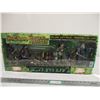 Image 1 : Toy Biz lord of the rings deluxe gift pack figures (NIB)