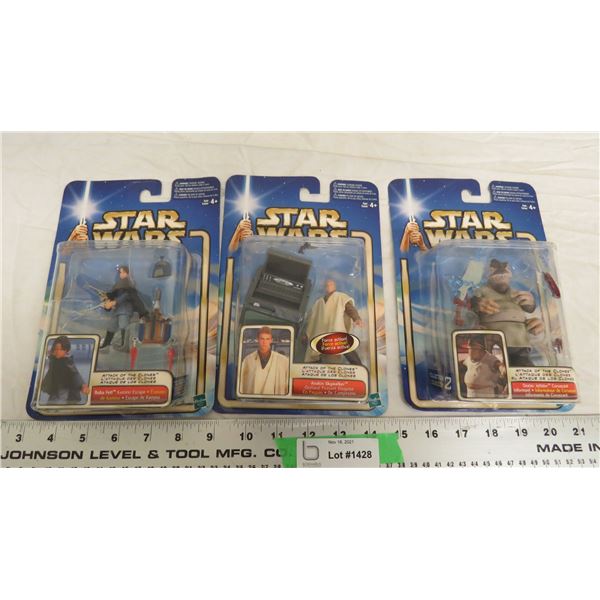 hasbro star wars figures (3) NIB