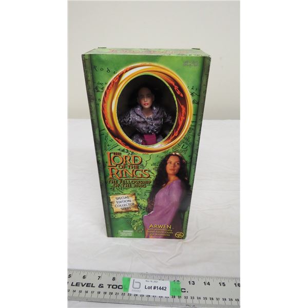 Toy biz lord of the rings (arwen figure) NIB