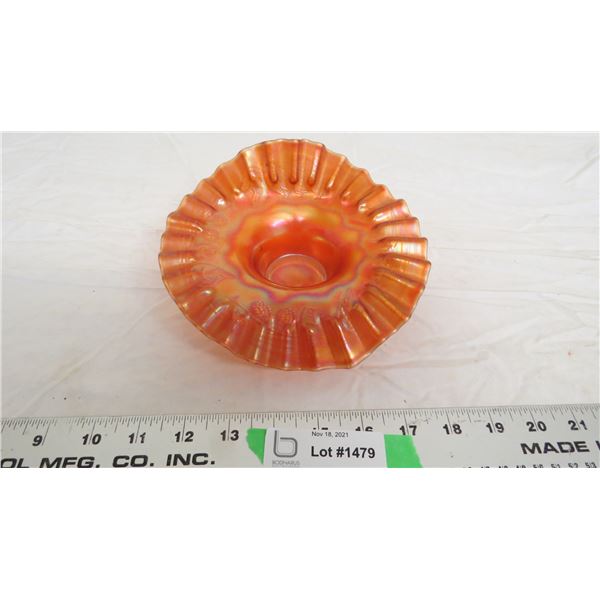 blackberry spray? carnival glass bowl