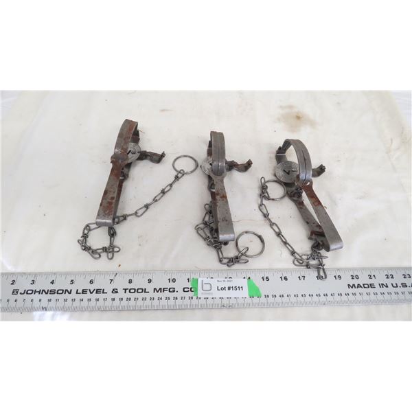 Victor Oneida animal traps