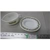 Image 4 : pyrex gravy bowl + plate