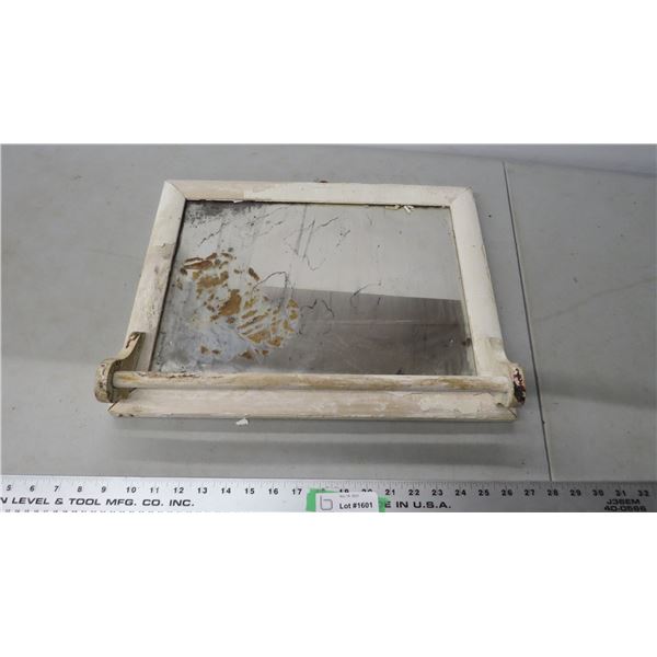 vintage mirror in wooden frame -14.5x19