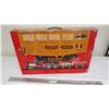 Image 5 : Christmas Town express train set with box - battery operated