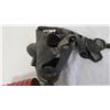 Image 5 : 1943 World War II Gas Mask (Made in Ontario, Canada)