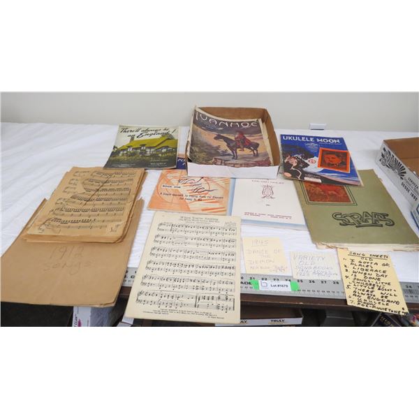 Vintage Song and music sheets