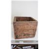 Image 1 : vintage wooden crate