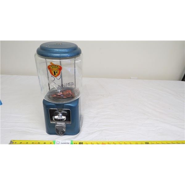 Acorn all purpose 1 cent vendor with 50 pennies (no key - can be opened with screwdriver)