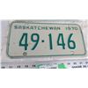 Image 3 : 1970 pair of sask license plates