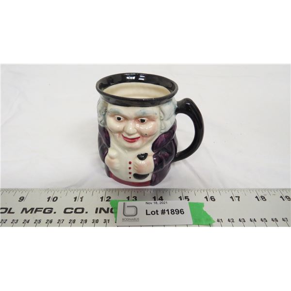 Toby mug genuine staffordshire (hairline crack)