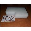 Image 1 : UHMW Bloc 8"5/8 x 2"1/8 x 3"1/4 (5"larger part)