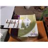 Image 2 : GLOBE Hanging Lantern / Luminaire suspendu (New ! / Neuf !)