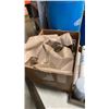 Image 2 : CHEMICAL OVERALLS AND BOX OF HYDRAULIC FILTERS