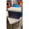 Image 1 : COLEMAN ELECTRIC 12V COOLER